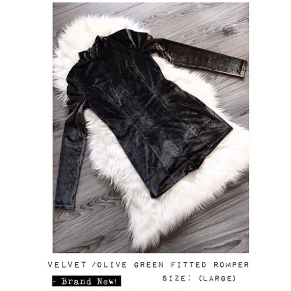 REHAB - VELVET ROMPER - Picture 6 of 7